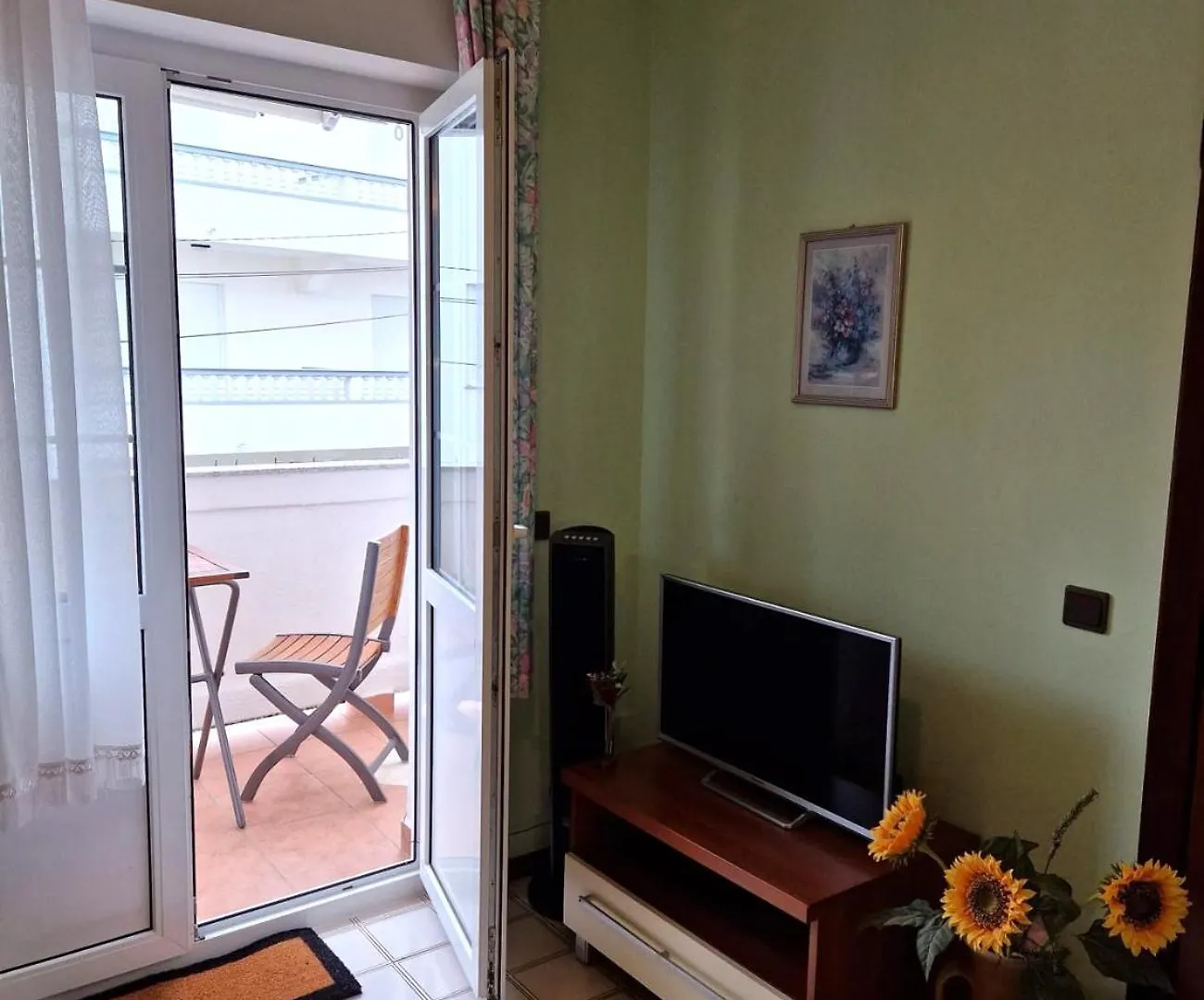 Apartments By The Sea Palit, Rab - 22493 Rab Town Croatia